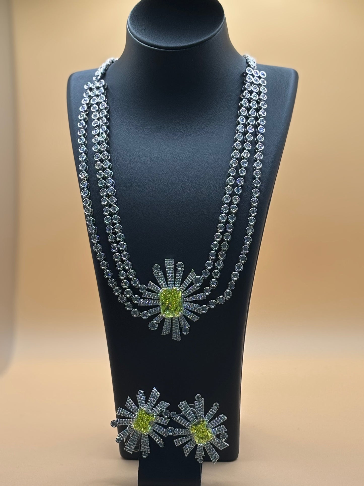 Emerald Crystal Necklace & Earrings Set