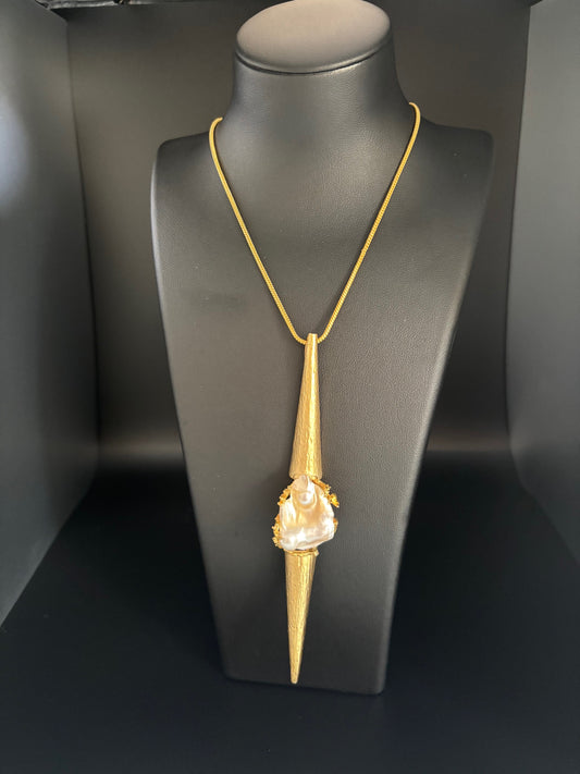 Handmade white stone Necklace - 22K Gold Plated